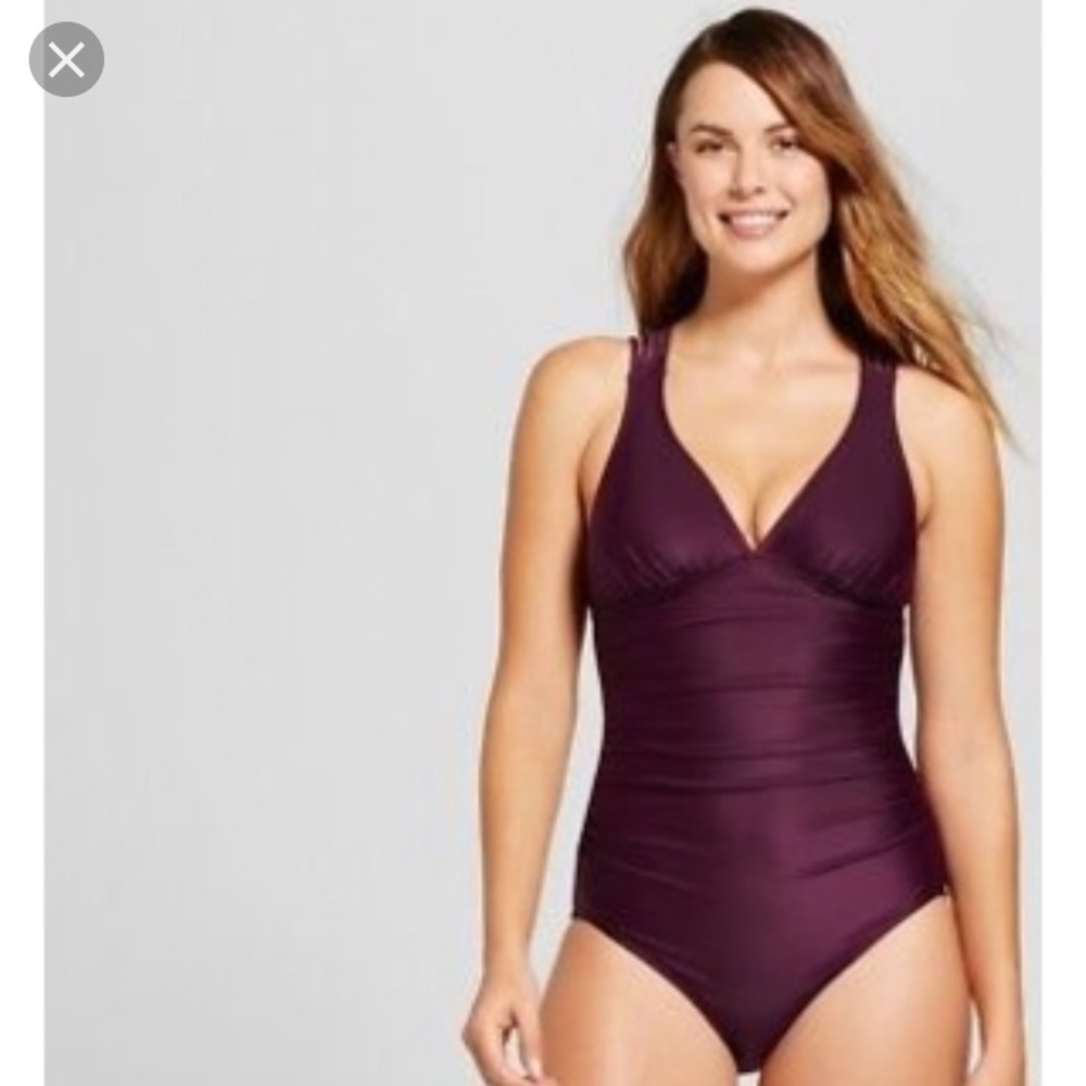 ⭐️Last one ⭐️Merona one piece swimsuit in plum
